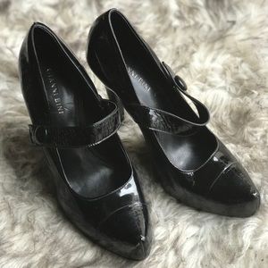 Gianni Bini Black Mary Jane heels